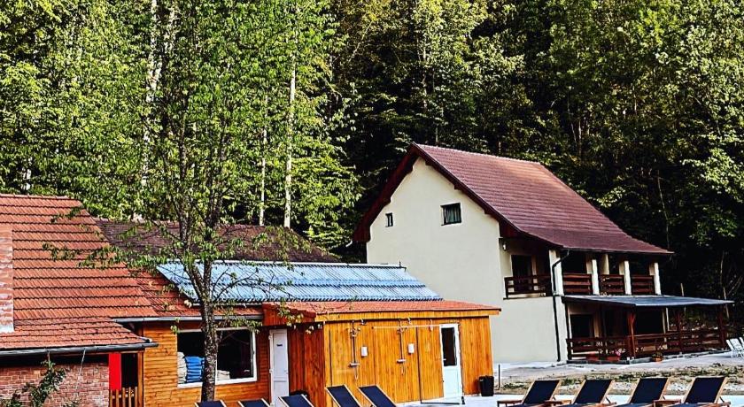 Pensiunea Valea Gepisului photo