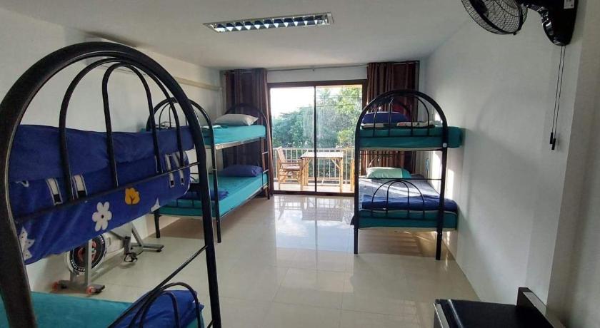 Koh Samui P & T Guesthouse 2-Star Hotel lobby