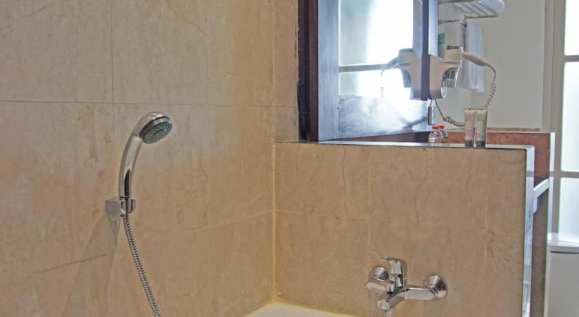 Villa - 1 Queen Bed, Smoking Room, Private Mini Pool, Bathtub圖片 8