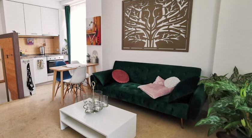 Lovely 1-bedroom apartment close to the centre — Hotel in Cluj- Napoca