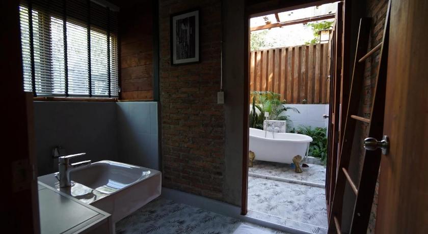 Goodvibes Cabins Chiang Mai photo
