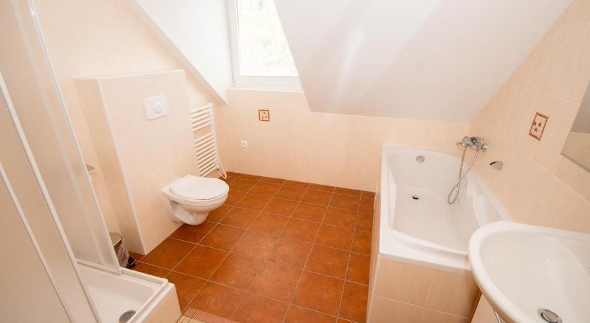 Image of Villa (6 people) 6