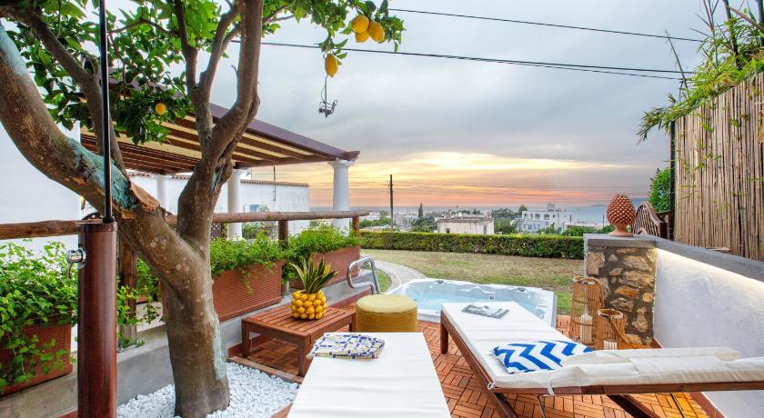 Relais 2 Pini — Hotel in Capri