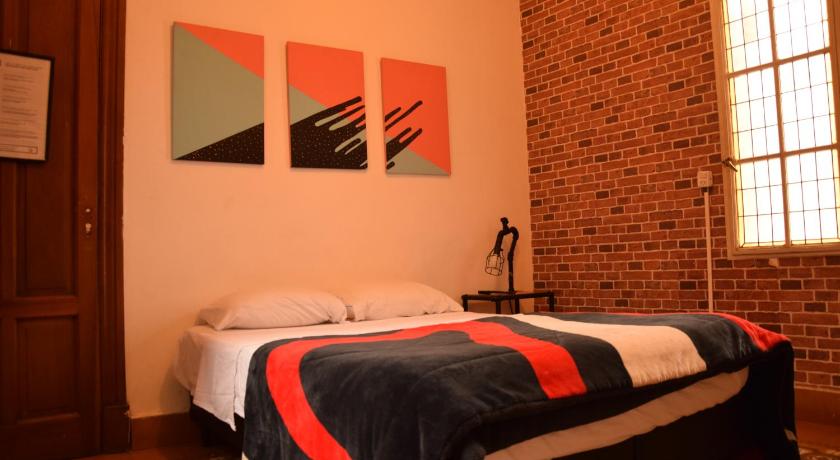 Image of Standard Double Room with Shared Bathroom 2