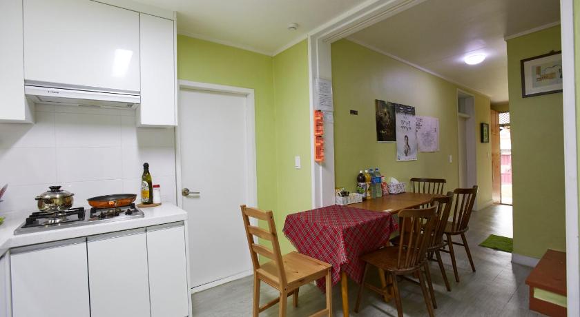 Seoul Hans House 1-Star Hotel pool