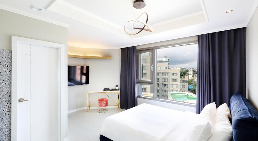 チェジュ Cornerstone Hotel 3つ星 ホテル 眺望