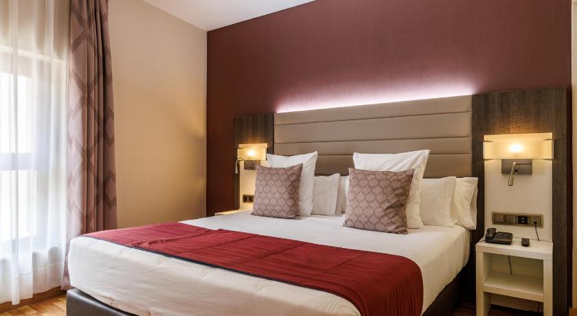 Фото: Улучшенный двухместный номер (Superior Double Room) 4