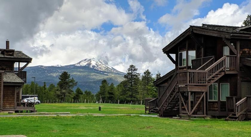 GetAways at Timbers at Island Park Village photo