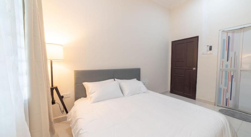 HILMERA Guesthouse photo