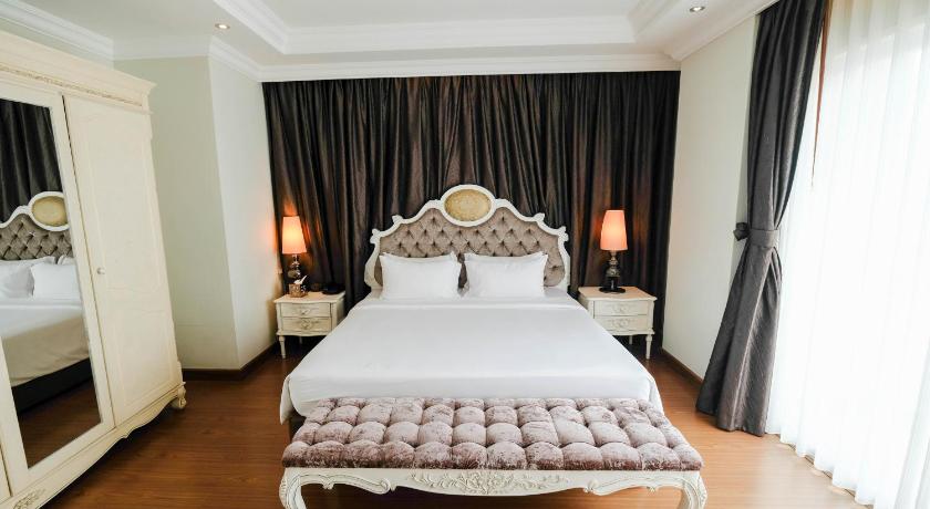 Image of 1 Bedroom Suite 5
