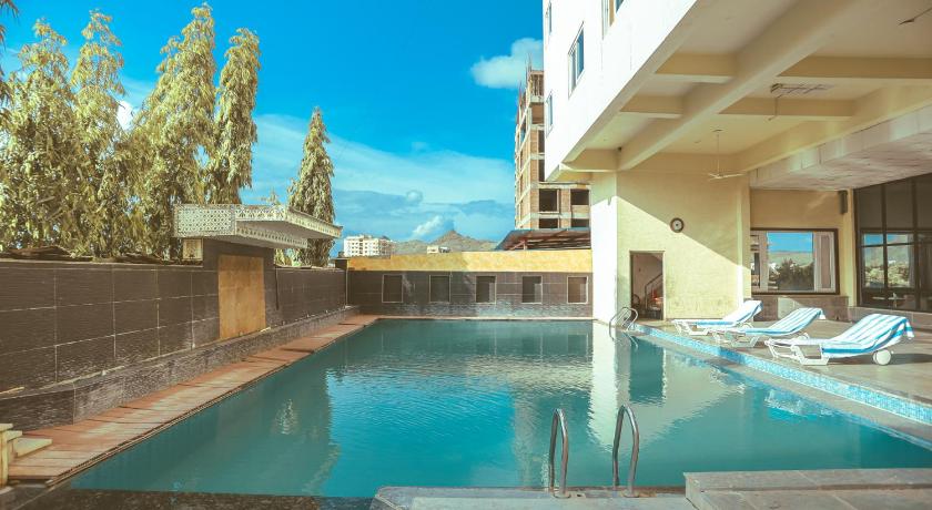 Hotel Yois - image 9