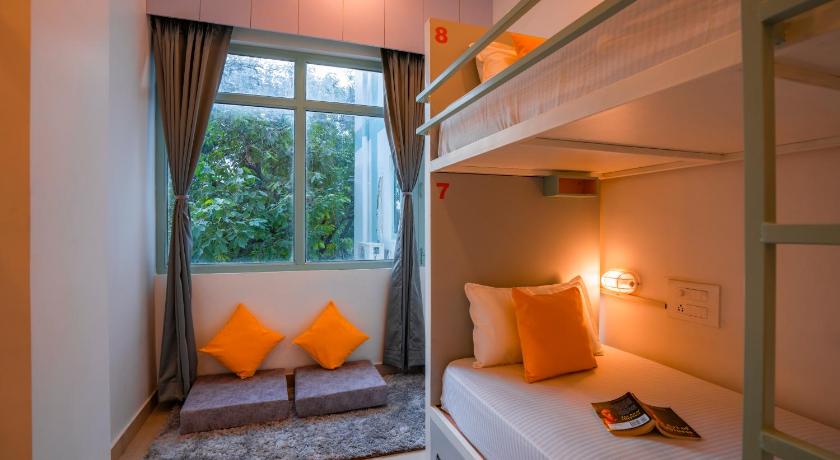 Hotel Laxman Jhula Regency