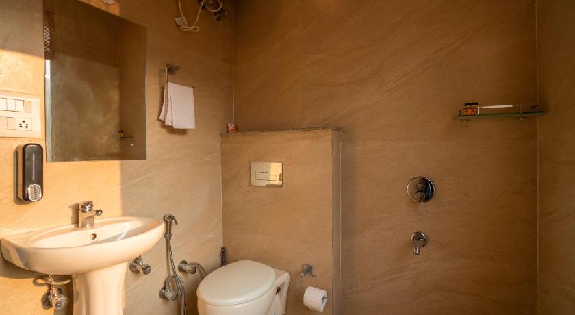 Hotel Laxman Jhula Regency