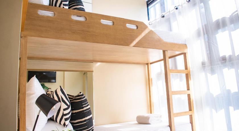 Cebu D' Residences Hotel lobby