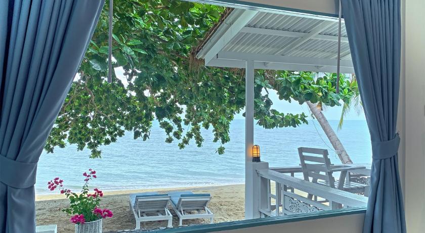 Sand Sea Beach Resort - image 42
