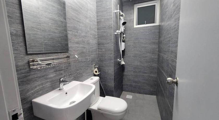 10pax Cinema Themehouse 3B2R with pool sauna atari games,wifi photo