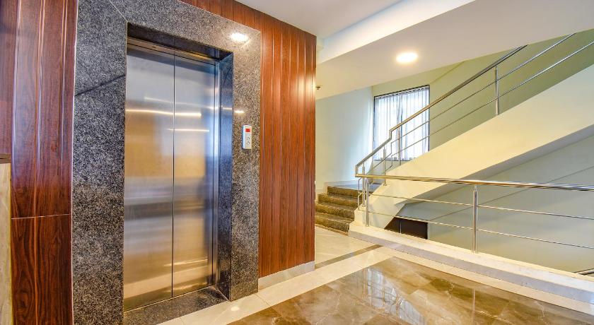 Grand Collection O Near Sarjapur Road Near 7d Voyage photo