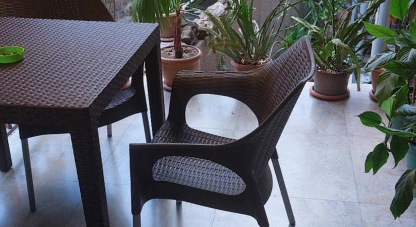 Riverside Guest House photo