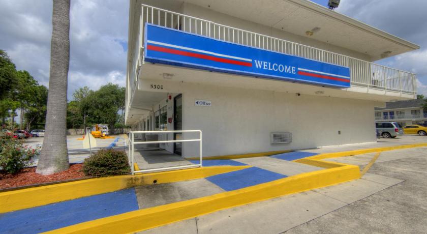 Motel 6-Orlando, FL - Winter Park