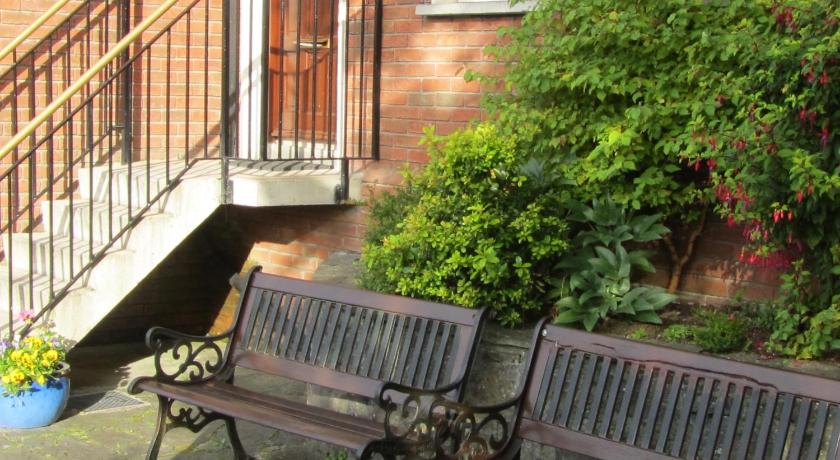 Arus Grattan Galway 2021 Updated Prices Deals