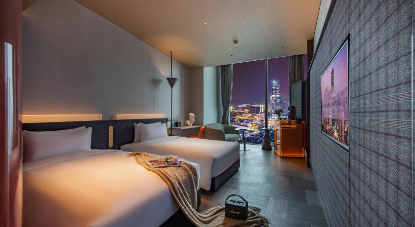 Imagen de TWIN BED CITY VIEW (Twin Bed City View) 1