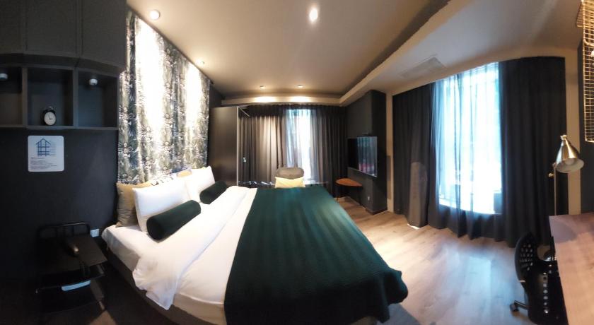 Image of Northern Euro Style Deluxe Suite 0