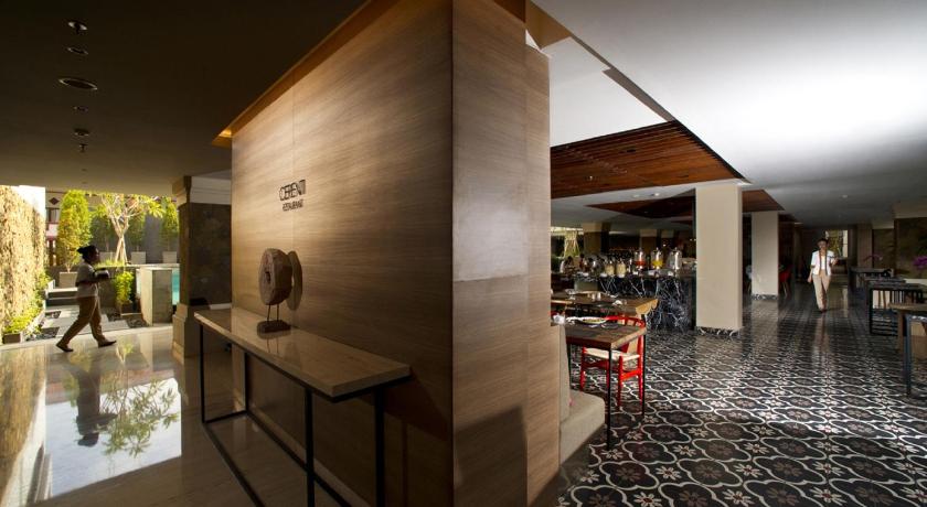 バリ Grand Zuri Kuta Bali Hotel 4つ星 ホテル 外観