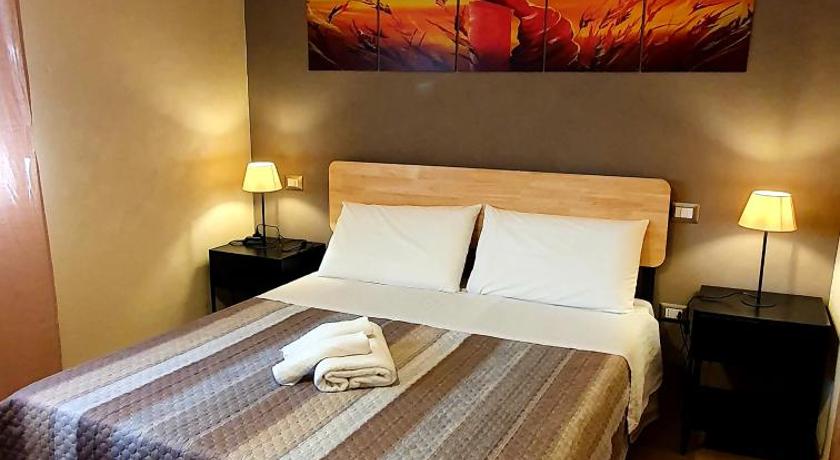 Pacifico Rooms