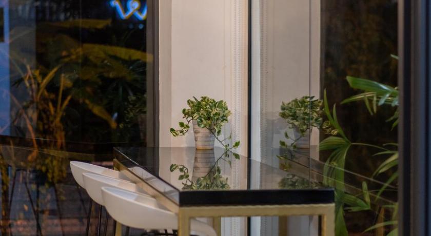 ラワ All Are Welcome Lawas Boutique Hotel 3つ星 ホテル プール