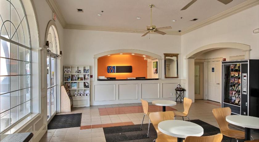 Motel 6-Edinburg, TX photo