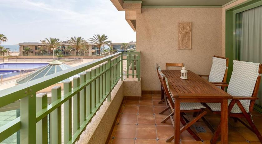 ApartUP Patacona Beach I — Hotel in València