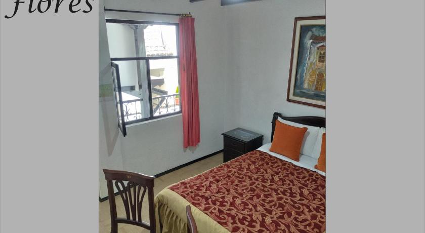 Hostal Flores photo