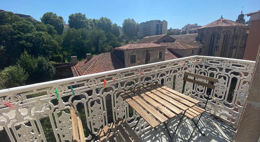 PENSION SANTA CLARA — Hotel in Pontevedra