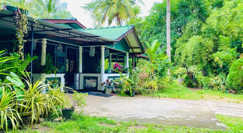 Sigiri Saman Home Stay — Hotel in Sigiriya