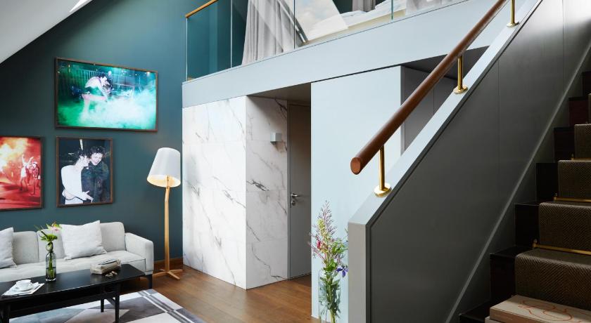 Image of Duplex Suite with State Opera View - Top Floor 3