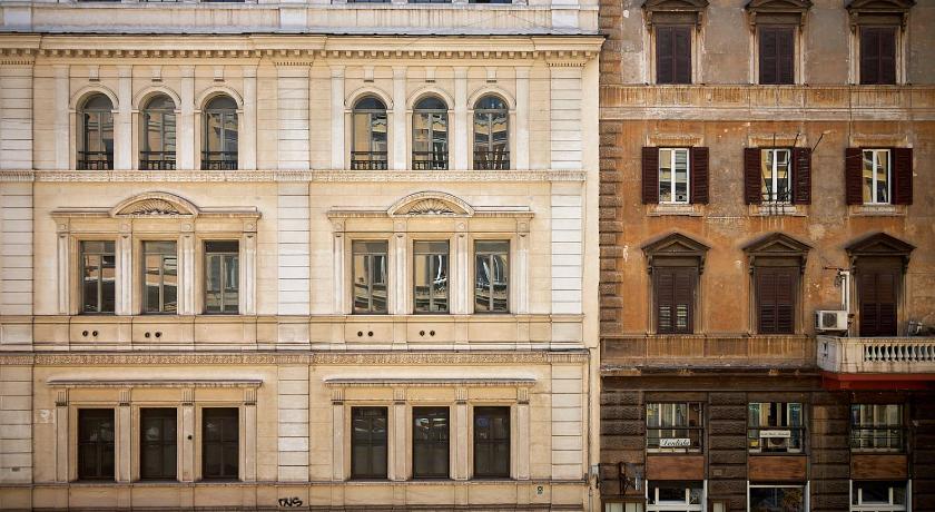 Rome The Roman Empire Guesthouse 4-Star Hotel suite