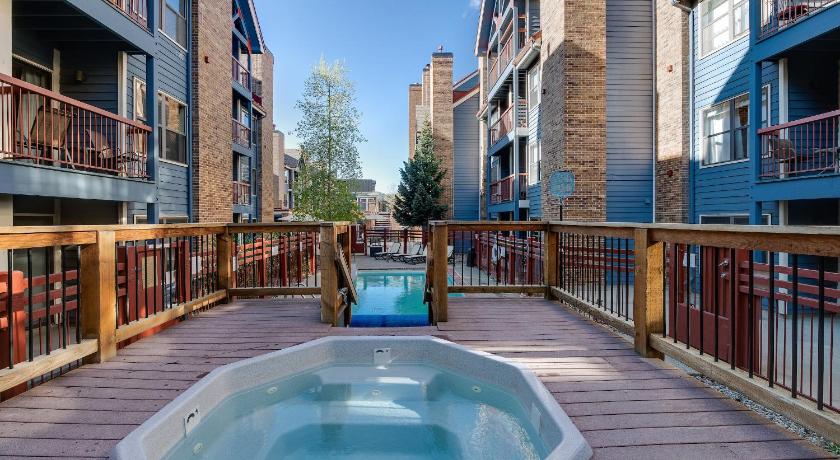 Image of Apartment 3