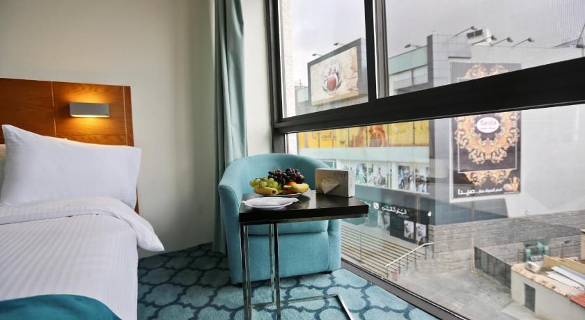 Khuttar Hotel Apartments photo