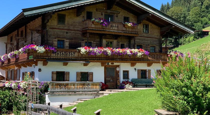 Reitstall Henntalhof photo