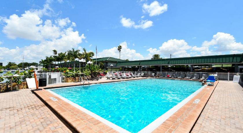 새러소타 (FL) Room 127 - Waterfront, Heated Pool, Huge TV, Tiki Bar & Grill 4성급 숙소 레스토랑