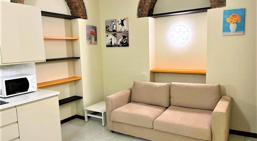 MILANO CENTRO — Hotel in Milan
