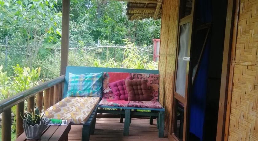Genevieve Guest House and Tours photo