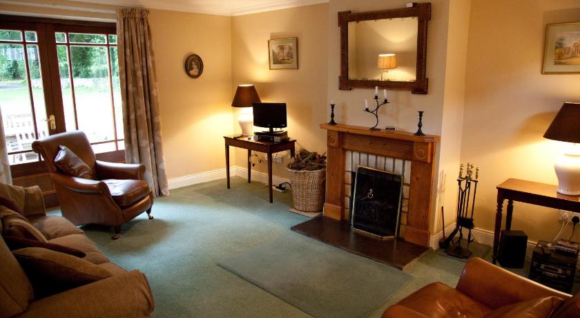 Beaufort House photo