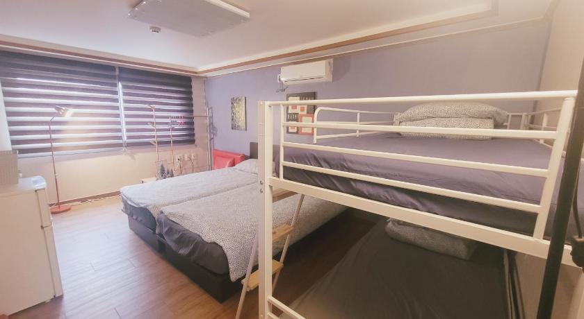 Seoul Olive Hostel MyeongDong 2-Star Hotel room
