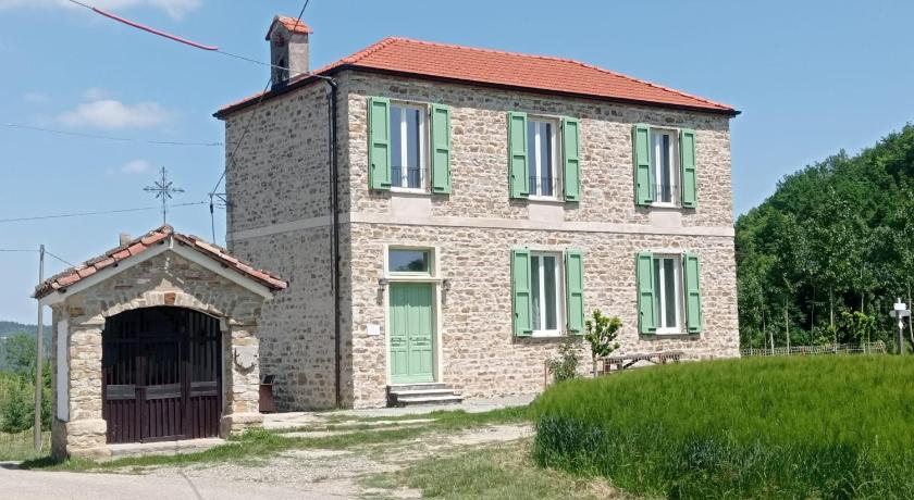 Rifugio escursionistico ex-scuola Grassi, Bubbio