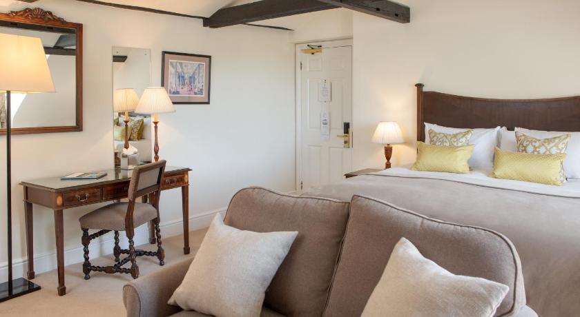 Image of Suite 1