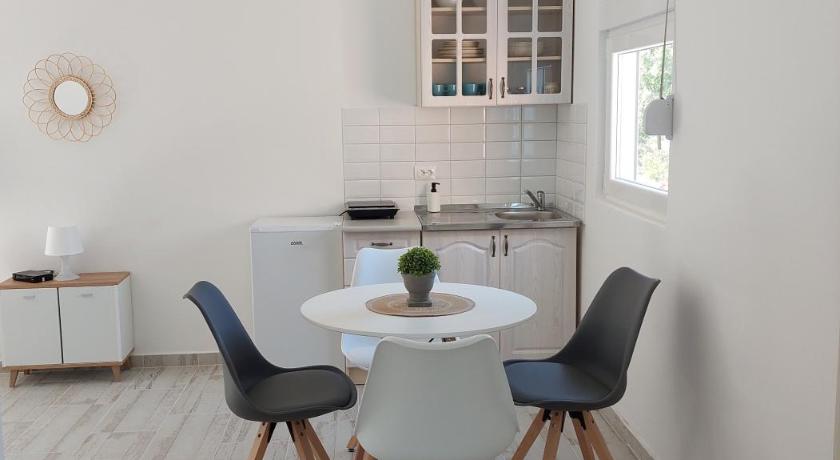 Apartmani.Sutomore