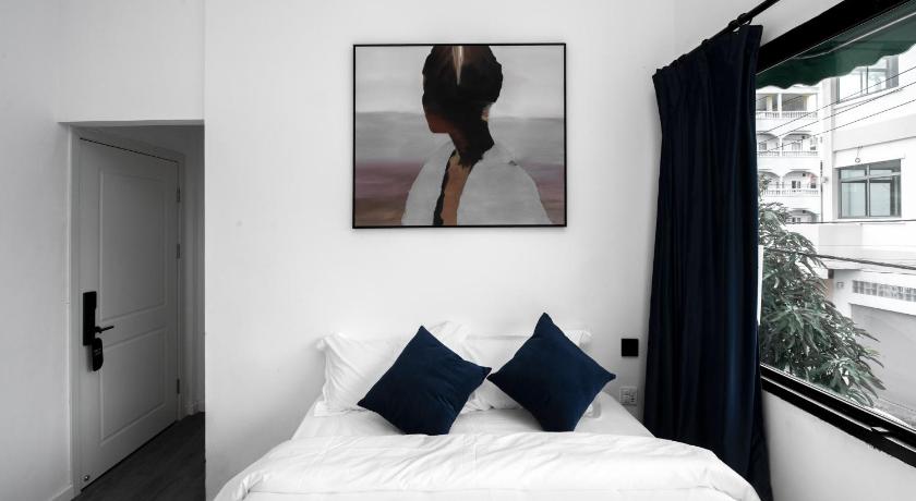 Image of King Room with Spa Bath 5