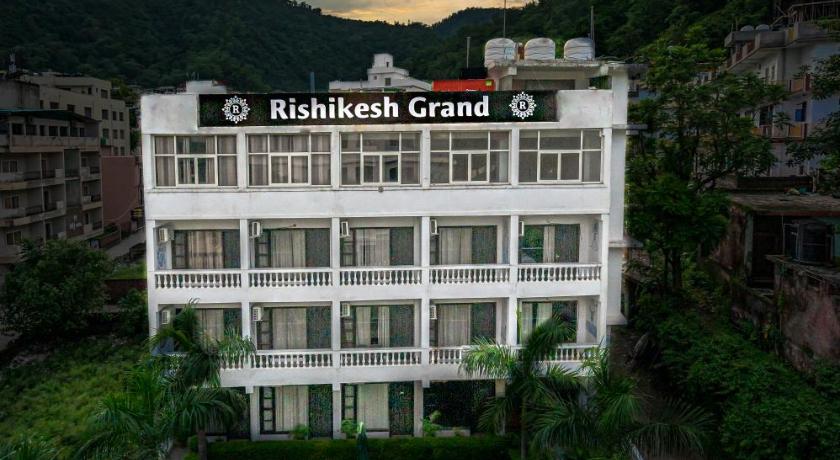 Hotel Rishikesh Grand by Kool Stays - image 12