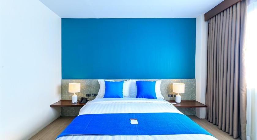 Image of Deluxe Queen Room 2